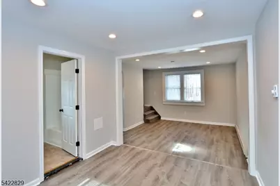 422 Brown Trl, Hopatcong, NJ 07843 - Photo 15