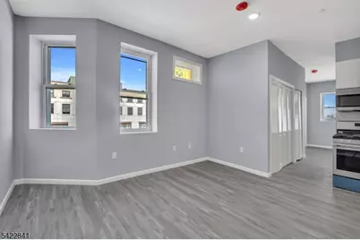 155 Clifton Ave, Newark, NJ 07104 - Photo 11
