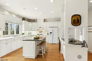 971 Nepawin Ln, Scotch Plains Township, NJ 07076 - Photo 9