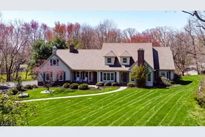 971 Nepawin Ln, Scotch Plains Township, NJ 07076 - Photo 3