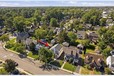 894 Ridgewood Road, Millburn, NJ 07041 - Photo 35