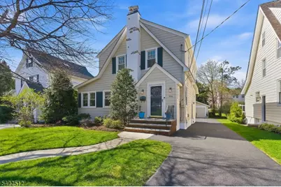 894 Ridgewood Road, Millburn, NJ 07041 - Photo 31