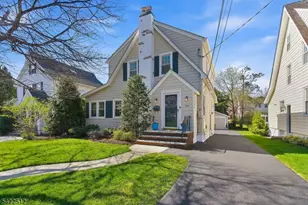 894 Ridgewood Rd, Millburn, NJ 07041 - Photo 31