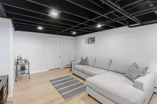 894 Ridgewood Rd, Millburn, NJ 07041 - Photo 27