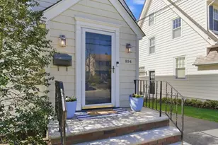 894 Ridgewood Rd, Millburn, NJ 07041 - Photo 3