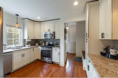 43 Kenvil Ave, Roxbury Township, NJ 07876 - Photo 5