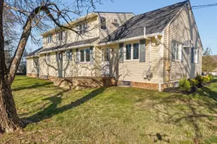 2 Mountain View Rd, Readington, NJ 08889 - Photo 3