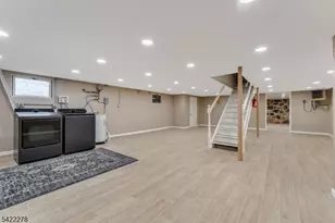 2 Mountain View Rd, Readington, NJ 08889 - Photo 29