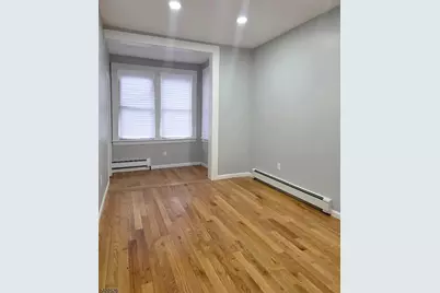 586 N 11th St #1, Newark, NJ 07107 - Photo 9