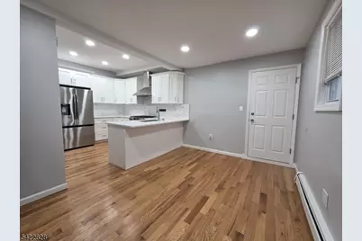 586 N 11th St #1, Newark, NJ 07107 - Photo 3