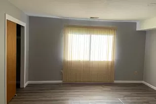 1702 Edison Glen Terrace, Edison, NJ 08837 - Photo 7
