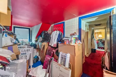 195 Emerson Ave, Paterson, NJ 07502 - Photo 15