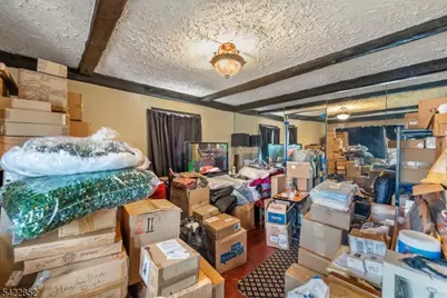 195 Emerson Ave, Paterson, NJ 07502 - Photo 27