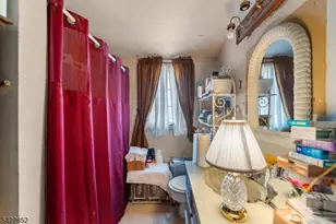 195 Emerson Ave, Paterson, NJ 07502 - Photo 17