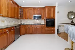 97 Winged Foot Dr, Livingston, NJ 07039 - Photo 19