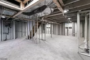 639 Parkview Ave, North Plainfield, NJ 07063 - Photo 13