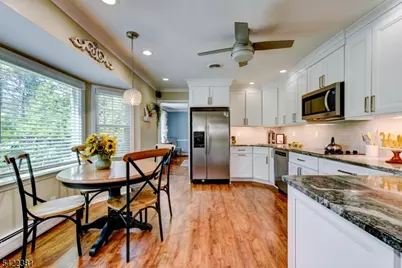 15 Rockledge Ter, Pequannock Township, NJ 07444 - Photo 11