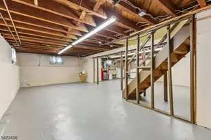 59 Pershing Rd, Clifton, NJ 07013 - Photo 17