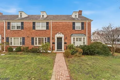 260 Walnut St #9, Westfield, NJ 07090 - Photo 1