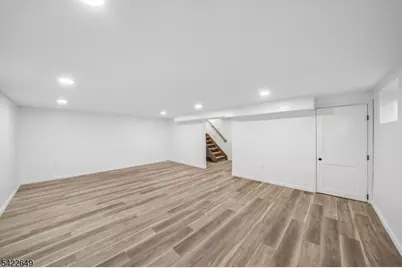 5 Essex Rd, Maplewood, NJ 07040 - Photo 27