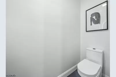 5 Essex Rd, Maplewood, NJ 07040 - Photo 25