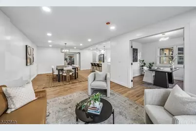 5 Essex Rd, Maplewood, NJ 07040 - Photo 11