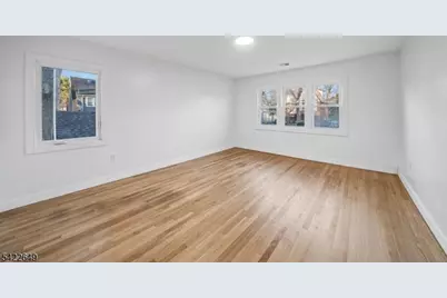 5 Essex Rd, Maplewood, NJ 07040 - Photo 17