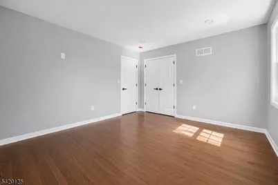 246 Fawn Rdg, Mountainside, NJ 07092 - Photo 21