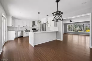 246 Fawn Ridge, Mountainside, NJ 07092 - Photo 9