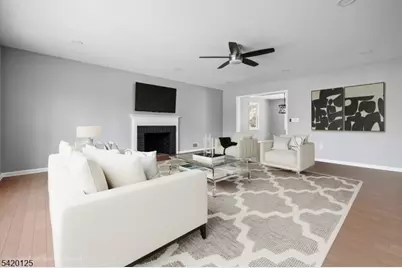 246 Fawn Rdg, Mountainside, NJ 07092 - Photo 5