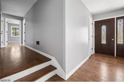 246 Fawn Rdg, Mountainside, NJ 07092 - Photo 3