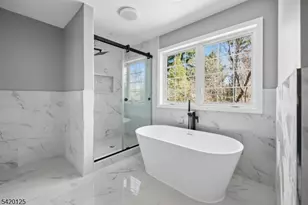 246 Fawn Ridge, Mountainside, NJ 07092 - Photo 17