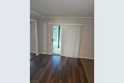 407 Orchard Meadows Dr, Union Township, NJ 07083 - Photo 5