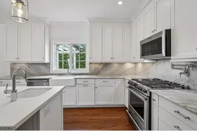 177 Weston Ave, Chatham, NJ 07928 - Photo 13