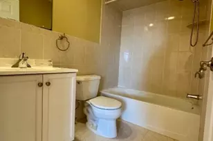 3 Harbor Front Ct, Elizabeth, NJ 07206 - Photo 21