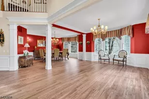 17 Bedford Dr, Bernards Township, NJ 07920 - Photo 9