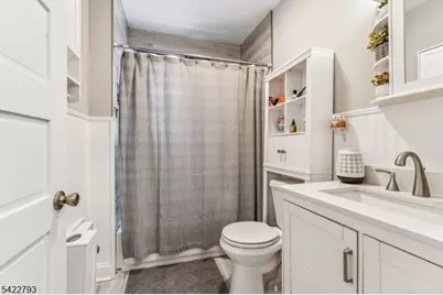 21 Ellington St, East Orange, NJ 07017 - Photo 23