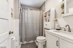 21 Ellington St, East Orange, NJ 07017 - Photo 23