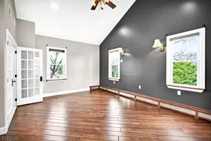 22 Vine St, Nutley, NJ 07110 - Photo 29