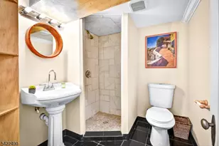 22 Vine St, Nutley, NJ 07110 - Photo 17