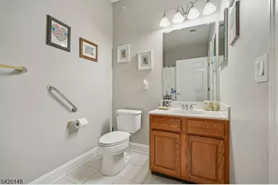 1010 Holly Ln #10, Cedar Grove, NJ 07009 - Photo 15
