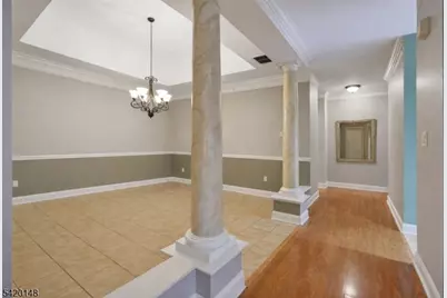 1010 Holly Ln #10, Cedar Grove, NJ 07009 - Photo 7