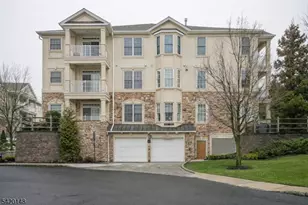 1010 Holly Ln, Cedar Grove, NJ 07009 - Photo 3