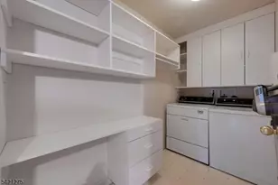 15 Robinhood Dr, Mountain Lakes, NJ 07046 - Photo 25