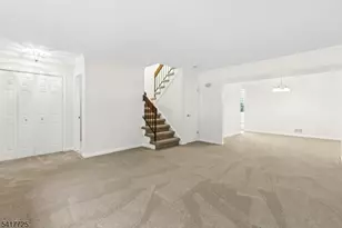 28 Wareham Ct, Scotch Plains Township, NJ 07076 - Photo 5