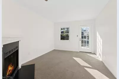 28 Wareham Ct, Scotch Plains Township, NJ 07076 - Photo 13