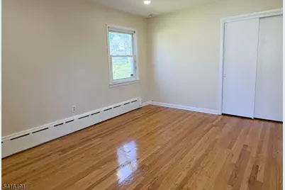 26 Sycamore Ter, Livingston, NJ 07039 - Photo 21