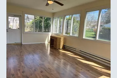 26 Sycamore Ter, Livingston, NJ 07039 - Photo 11