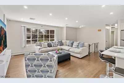 13 Hunters Ln, Byram Township, NJ 07821 - Photo 5