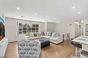 13 Hunters Ln, Byram Township, NJ 07821 - Photo 5